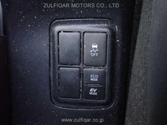 TOYOTA AQUA 2021 Image 7