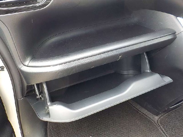 TOYOTA VOXY 2021 Image 26