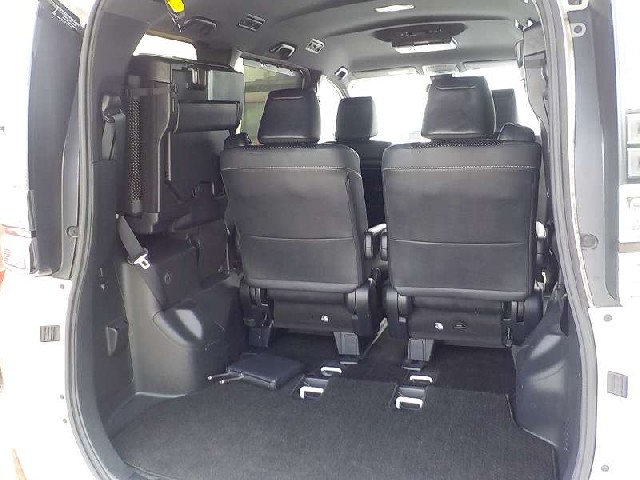 TOYOTA VOXY 2021 Image 29