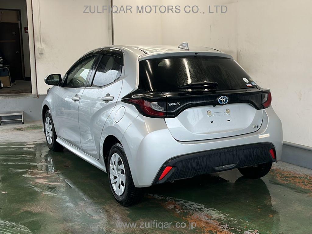 TOYOTA YARIS 2021 Image 2