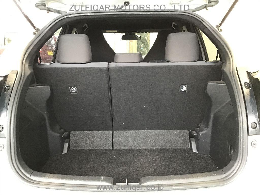 TOYOTA YARIS 2021 Image 7