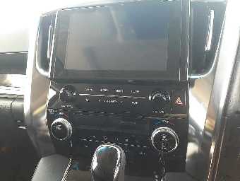 TOYOTA ALPHARD 2022 Image 12