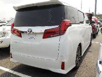 TOYOTA ALPHARD 2022 Image 4