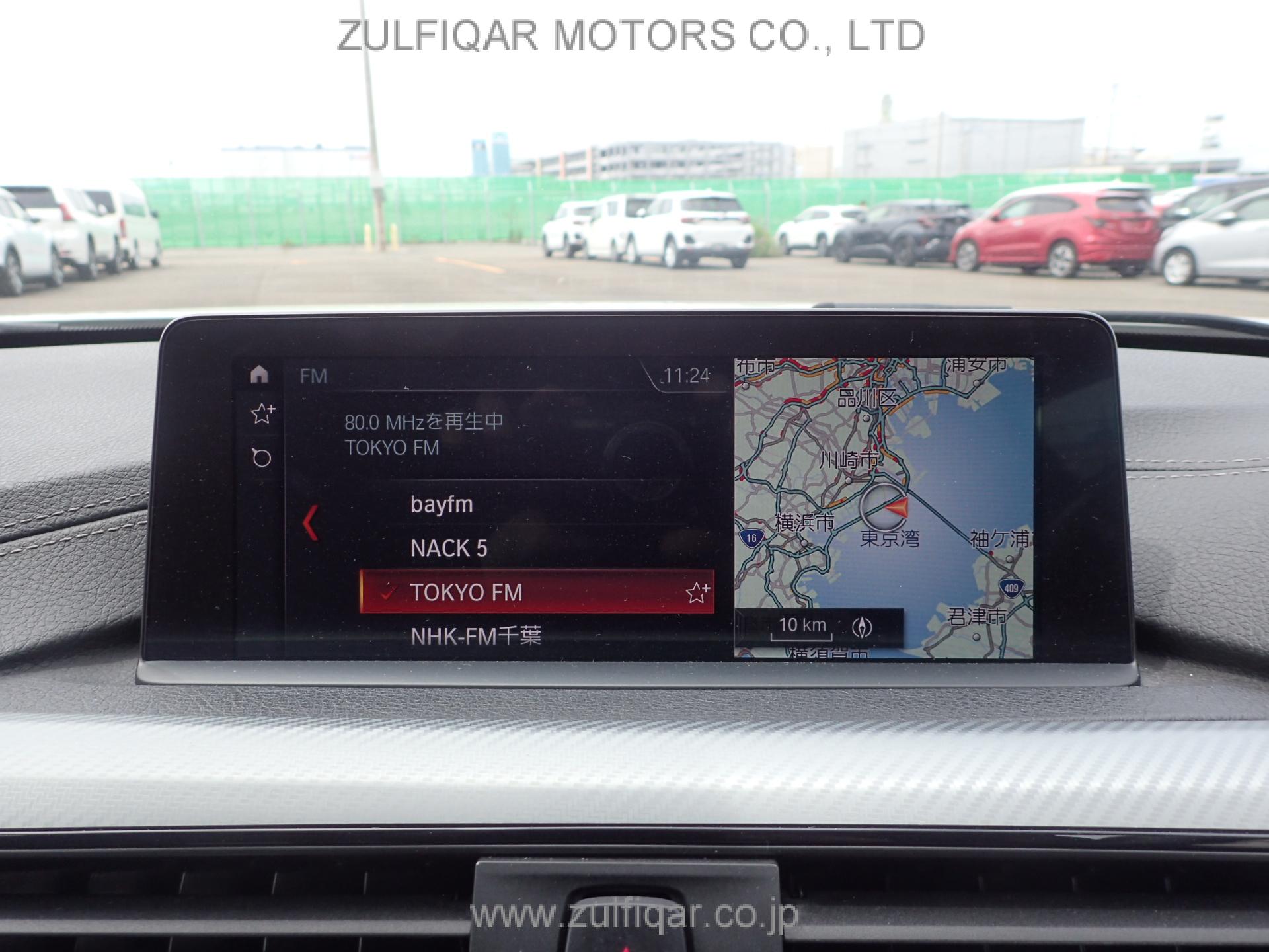 BMW 3 SERIES 2018 Image 12