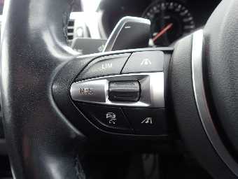BMW 3 SERIES 2018 Image 21