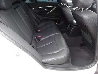 BMW 3 SERIES 2018 Image 23