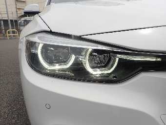 BMW 3 SERIES 2018 Image 39