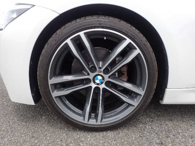 BMW 3 SERIES 2018 Image 47
