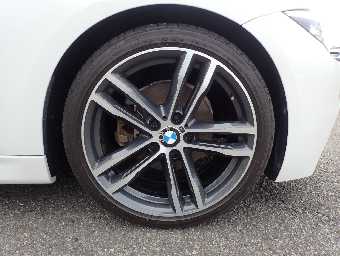 BMW 3 SERIES 2018 Image 44