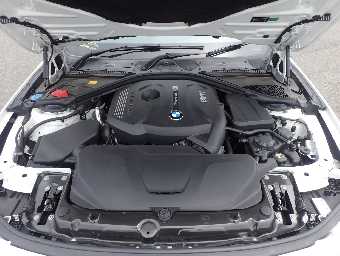 BMW 3 SERIES 2018 Image 45