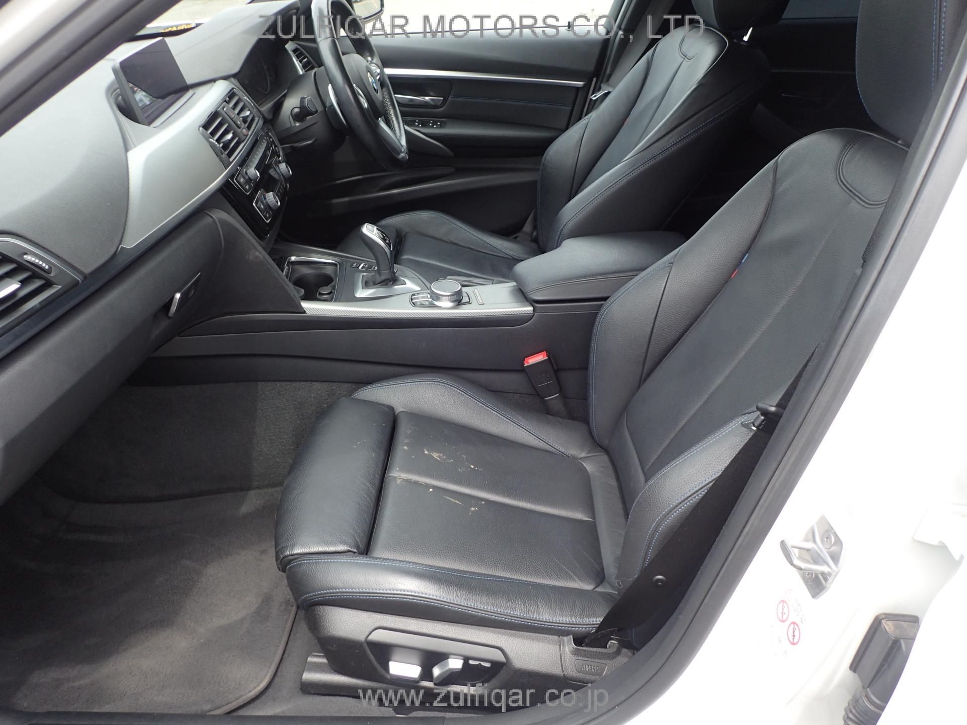BMW 3 SERIES 2018 Image 8