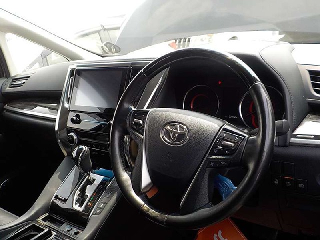 TOYOTA ALPHARD 2021 Image 23