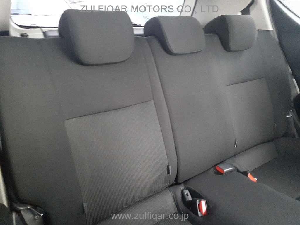 TOYOTA AQUA 2019 Image 11