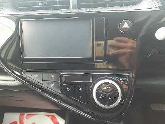 TOYOTA AQUA 2019 Image 12