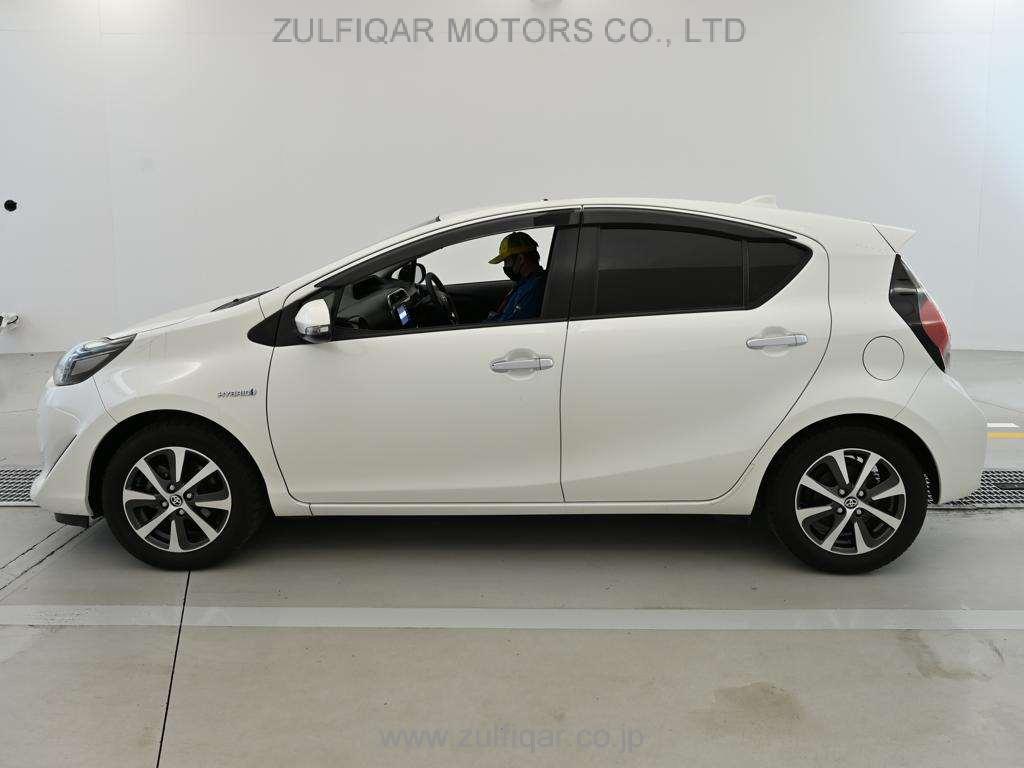 TOYOTA AQUA 2019 Image 4