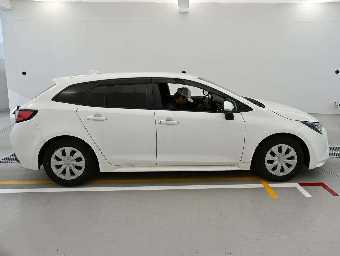 TOYOTA COROLLA WAGON 2022 Image 3