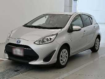 TOYOTA AQUA 2019 Image 1