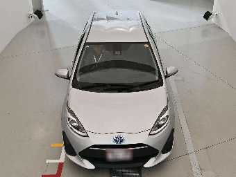 TOYOTA AQUA 2019 Image 7