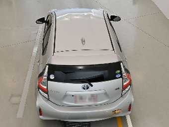 TOYOTA AQUA 2019 Image 8