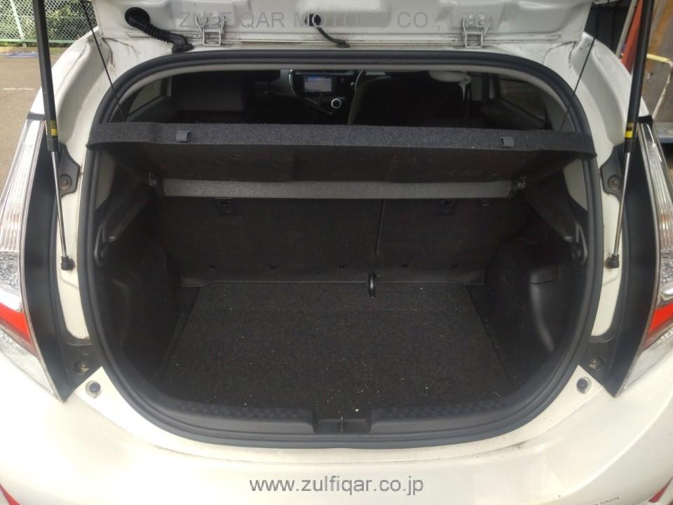 TOYOTA AQUA 2019 Image 7