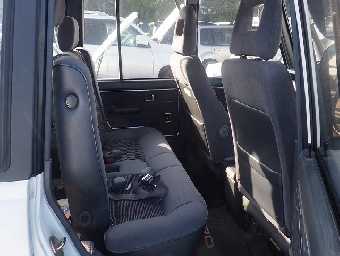 MITSUBISHI PAJERO 1989 Image 11