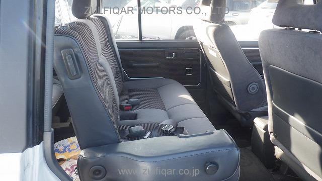 MITSUBISHI PAJERO 1989 Image 12