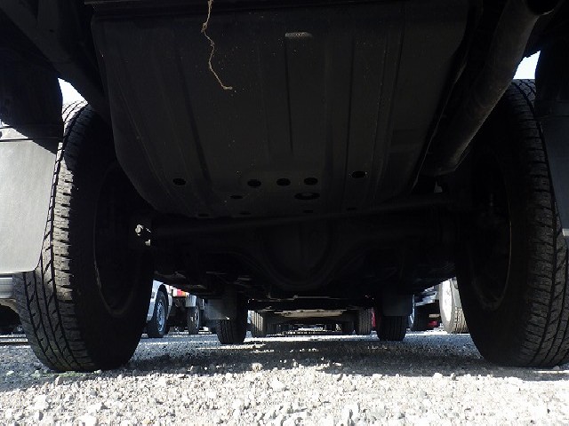 MITSUBISHI PAJERO 1989 Image 22