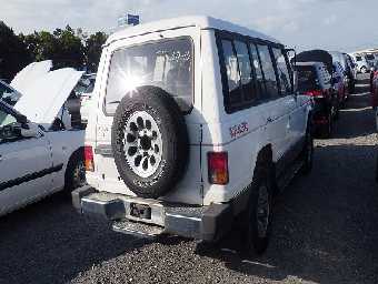 MITSUBISHI PAJERO 1989 Image 4
