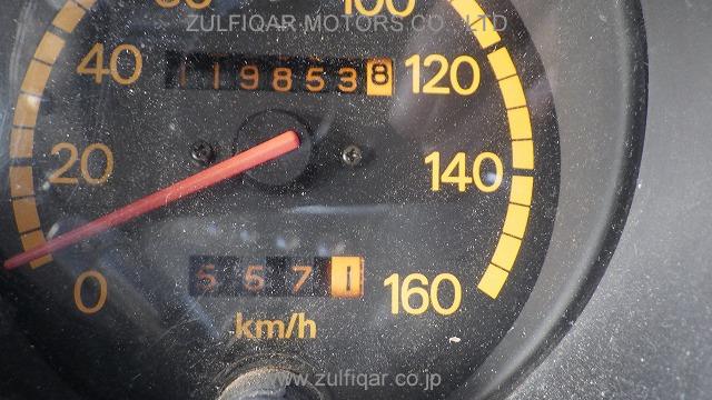 MITSUBISHI PAJERO 1989 Image 8