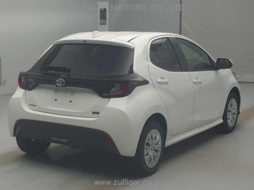 TOYOTA YARIS 2023 Image 2