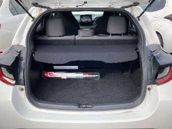 TOYOTA YARIS 2023 Image 9