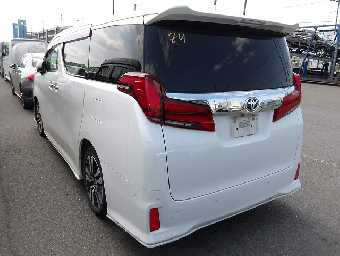 TOYOTA ALPHARD 2021 Image 3