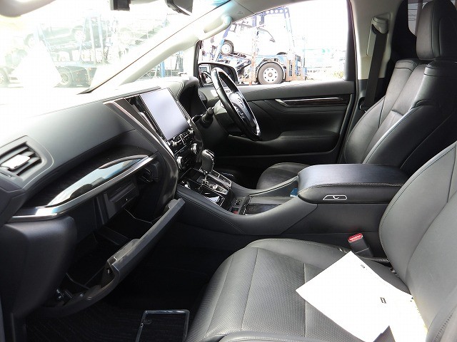 TOYOTA ALPHARD 2021 Image 27