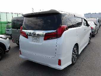 TOYOTA ALPHARD 2021 Image 4
