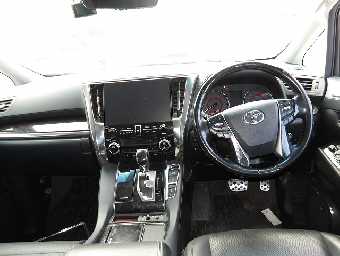 TOYOTA ALPHARD 2021 Image 5