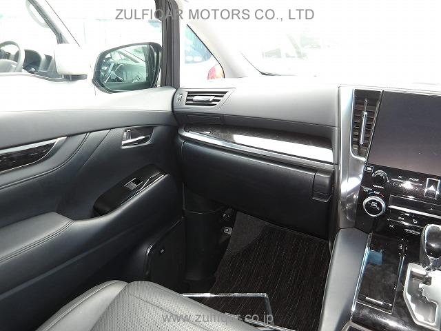 TOYOTA ALPHARD 2021 Image 6