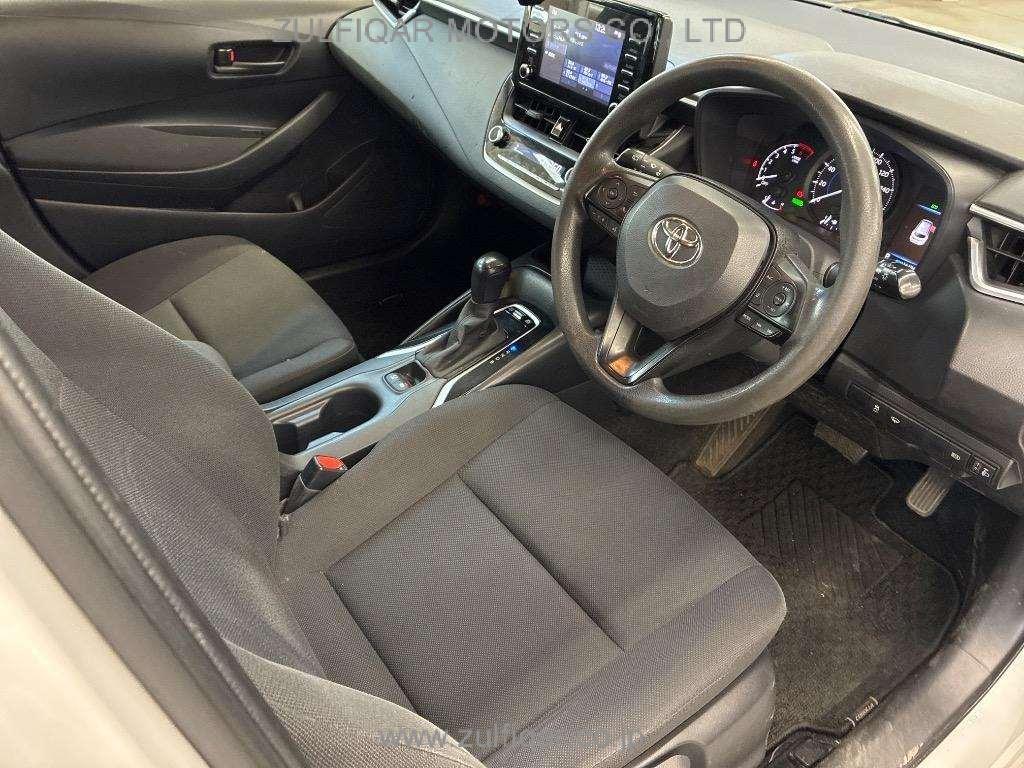 TOYOTA COROLLA TOURING 2020 Image 5