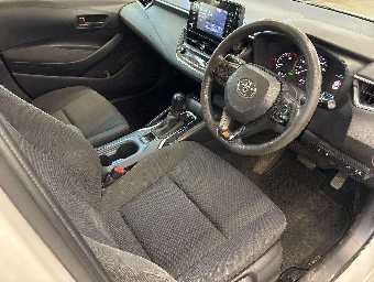 TOYOTA COROLLA TOURING 2020 Image 5