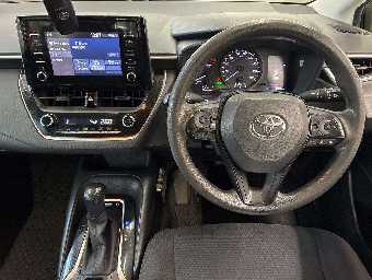 TOYOTA COROLLA TOURING 2020 Image 6
