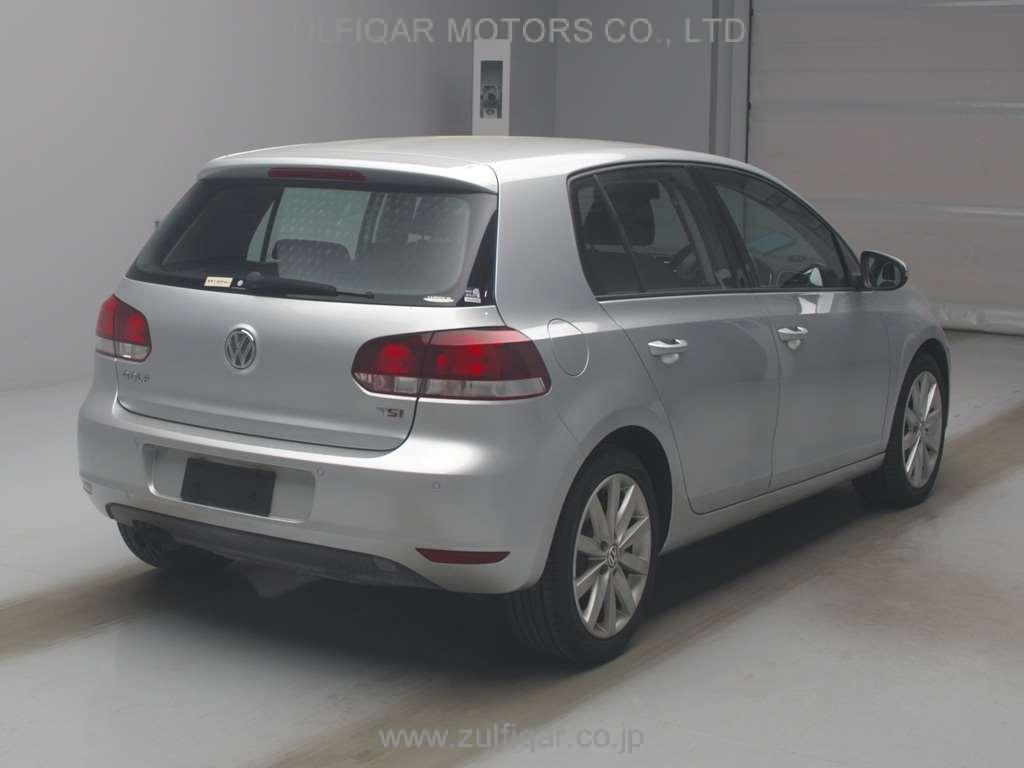 VOLKSWAGEN GOLF 2011 Image 2