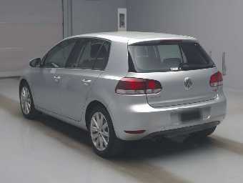 VOLKSWAGEN GOLF 2011 Image 4