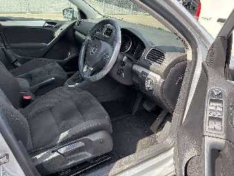 VOLKSWAGEN GOLF 2011 Image 5