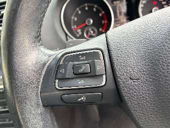 VOLKSWAGEN GOLF 2011 Image 7