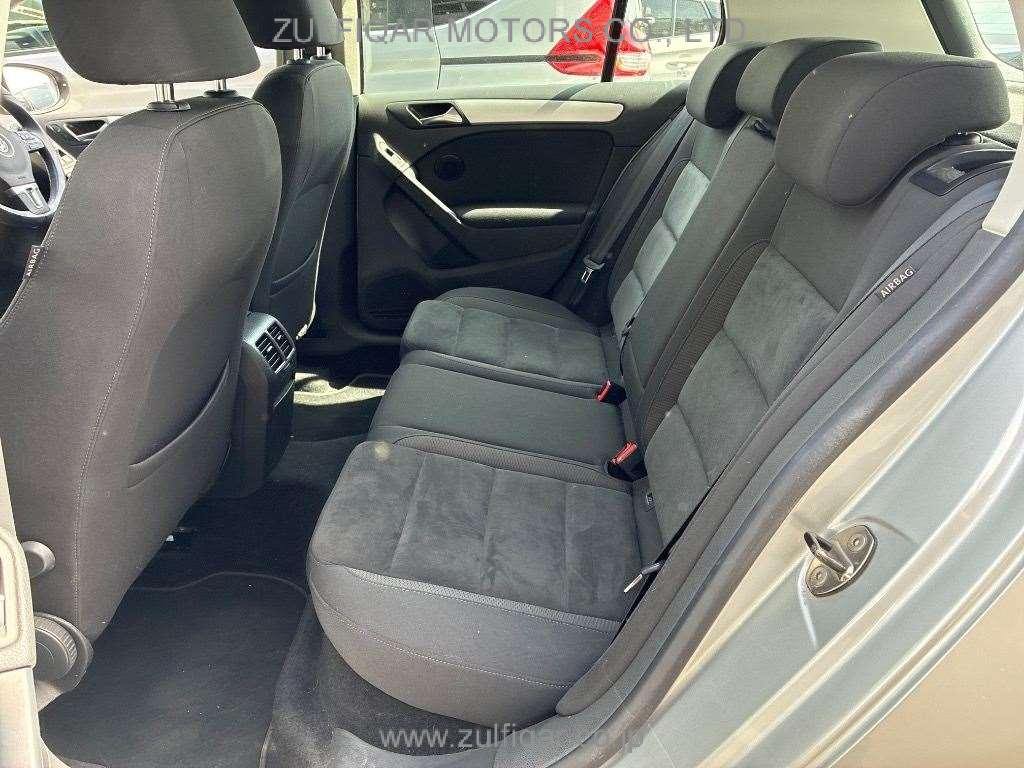 VOLKSWAGEN GOLF 2011 Image 10