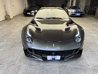 FERRARI F12tdf 2017 Image 2