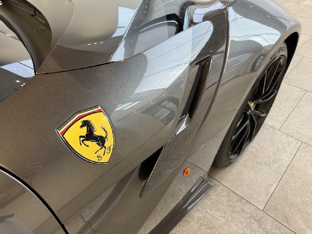 FERRARI F12tdf 2017 Image 37