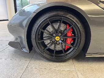 FERRARI F12tdf 2017 Image 33