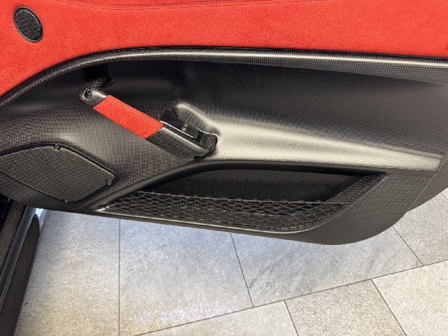 FERRARI F12tdf 2017 Image 45