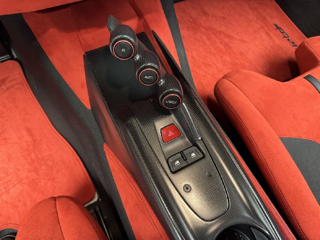 FERRARI F12tdf 2017 Image 61