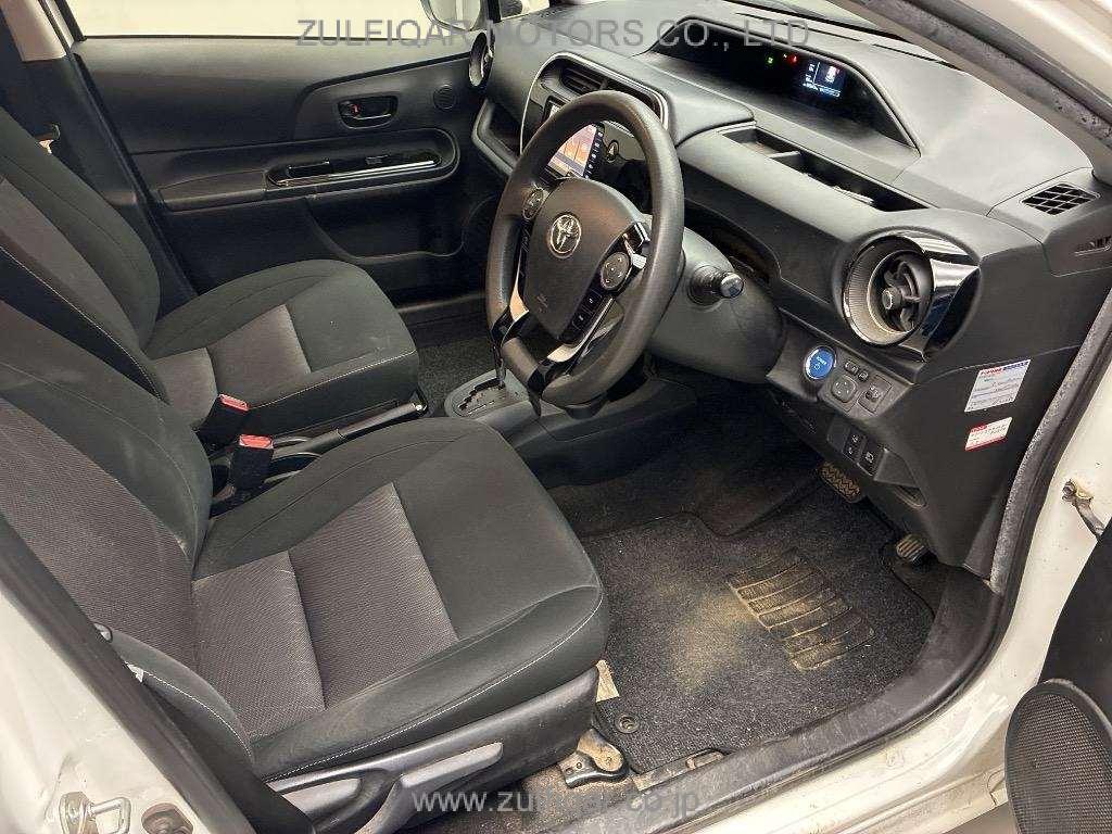 TOYOTA AQUA 2021 Image 5